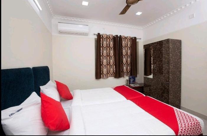 Hôtel Jr Residency à Chennai Extérieur photo